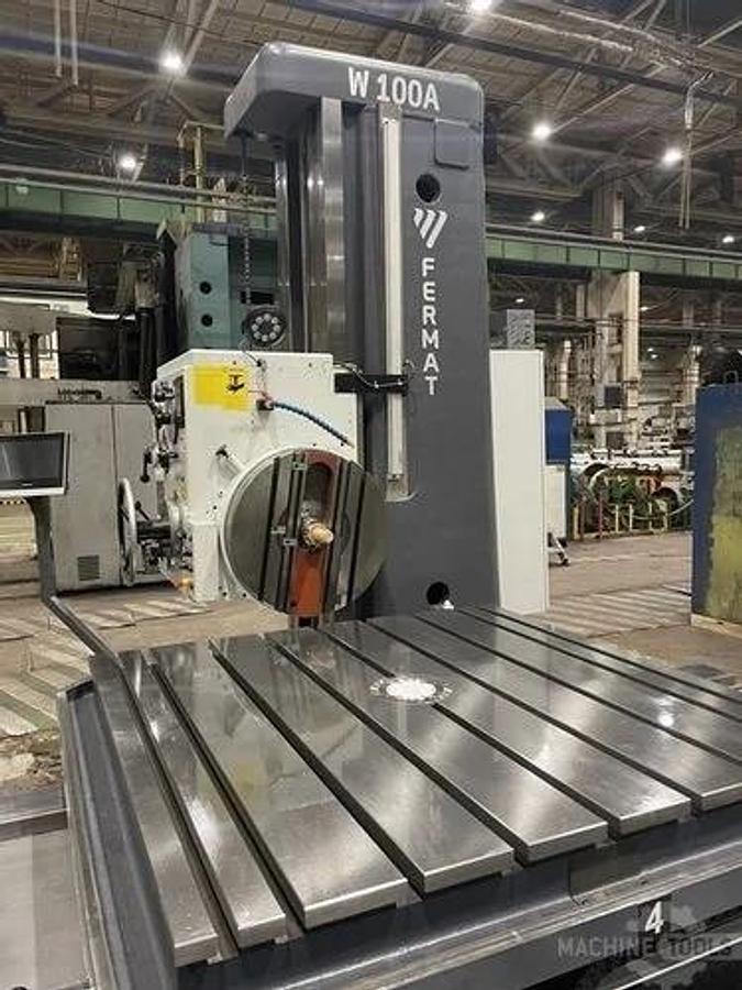 Used Manual TOS W100A Horizontal Boring Mill 4" Spindle, Rebuilt 2022, HEIDENHAIN DRO 5 axis scales. Hyd tool clamping. Tailstock Price includes shipping, installation & Warranty. .