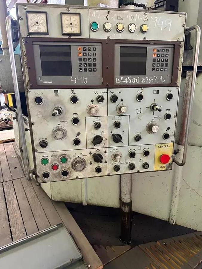 Used TOS SKJ20A VERTICAL BORING MILL