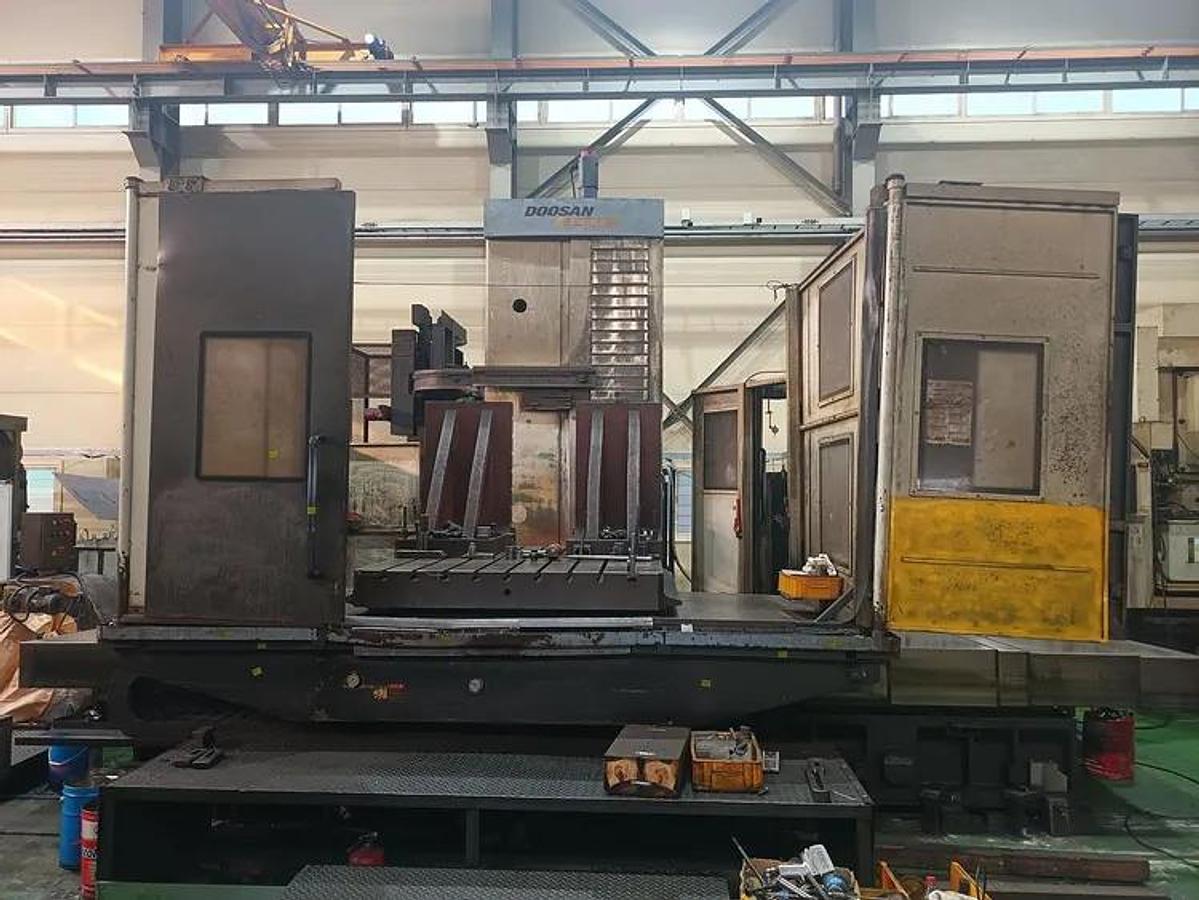 Used 2008 DOOSAN HBM Model DBC 130CX: Travels  X= 118.1", x Y= 78.7" ,x Z= 62.9", 40 ATC, BT 50