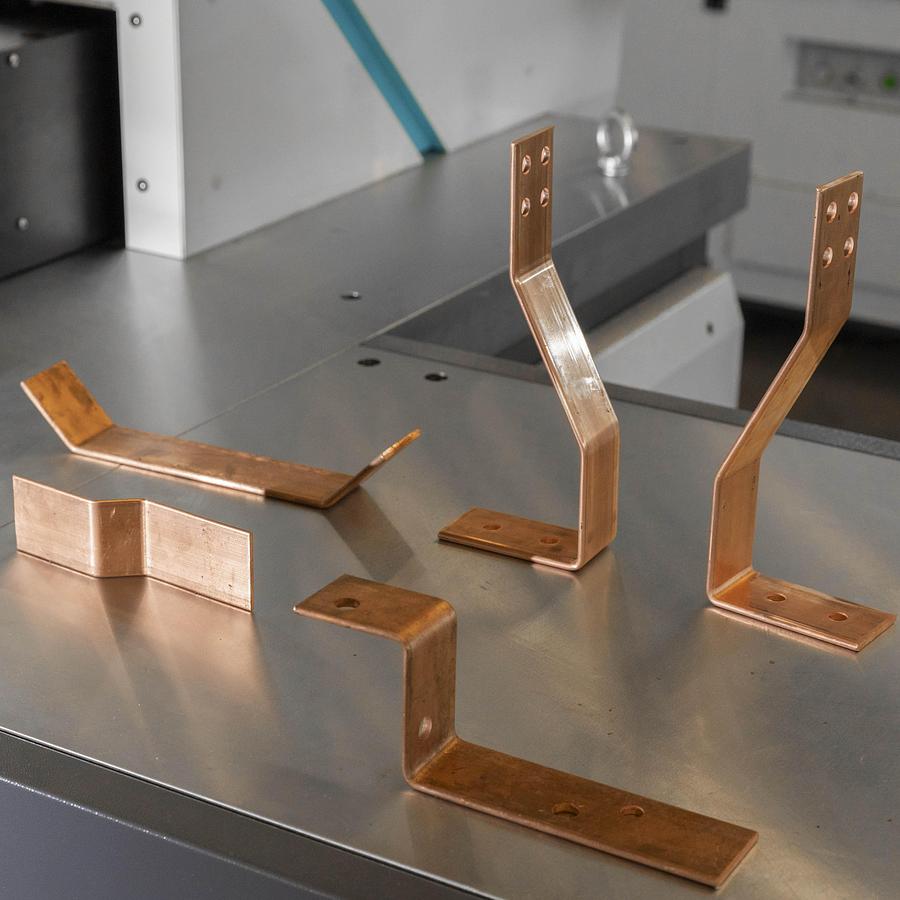 NC. 40ZB-2000 CNC Busbar Bending Machine