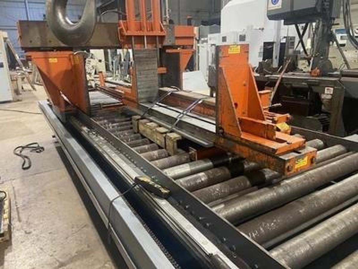 Used HEM saw Model WF 190A-DC Capacity 25" x 44" Automatic, Dual Column, , 24" Roller Discharge, Optional Top Clamp, Bi-Directional Outboard Powered Vise on Feed Table