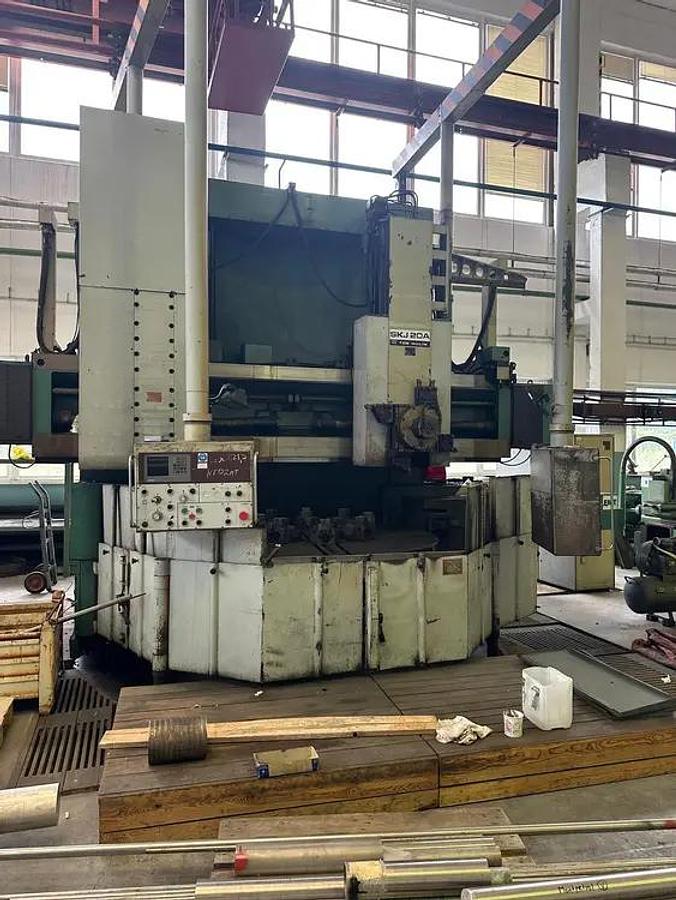 Used TOS SKJ20A VERTICAL BORING MILL