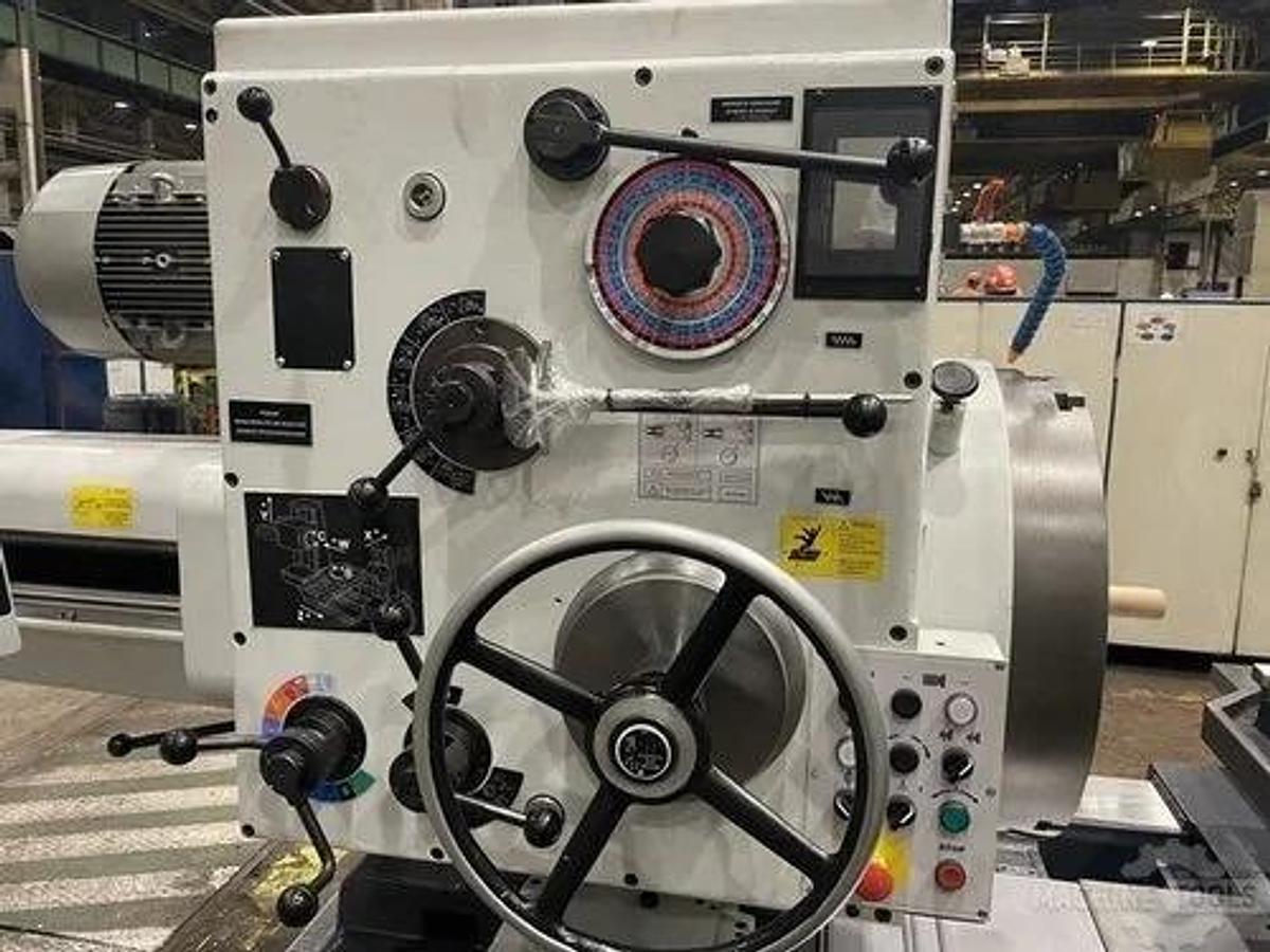 Used Manual TOS W100A Horizontal Boring Mill 4" Spindle, Rebuilt 2022, HEIDENHAIN DRO 5 axis scales. Hyd tool clamping. Tailstock Price includes shipping, installation & Warranty. .