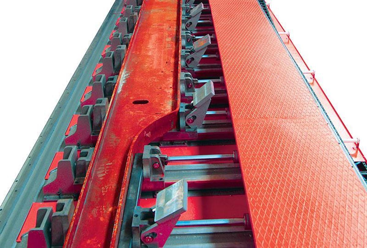 Source CHASSIS WELDING SYSTEM