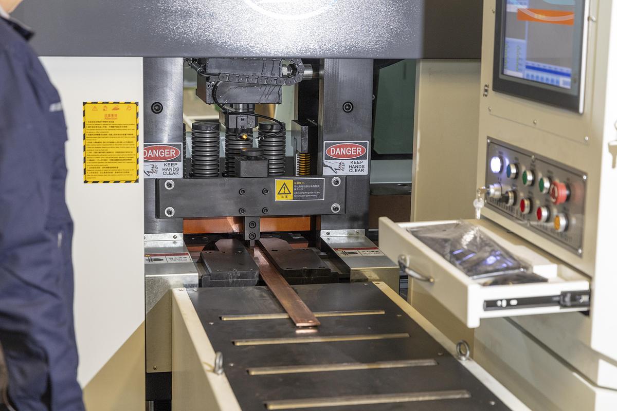 Lijian busbar punching and shearing machine MX602K-7/8C