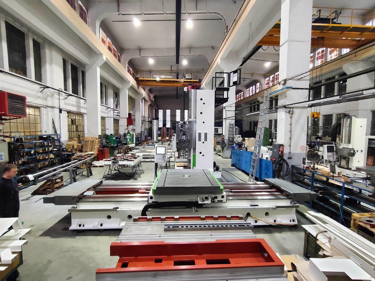 Refurbished 2025 RETOS TOS VARNSDORF TOS Varnsdorf Model WHN13CNC, Overhaul in 2025, Warranty , In Stock