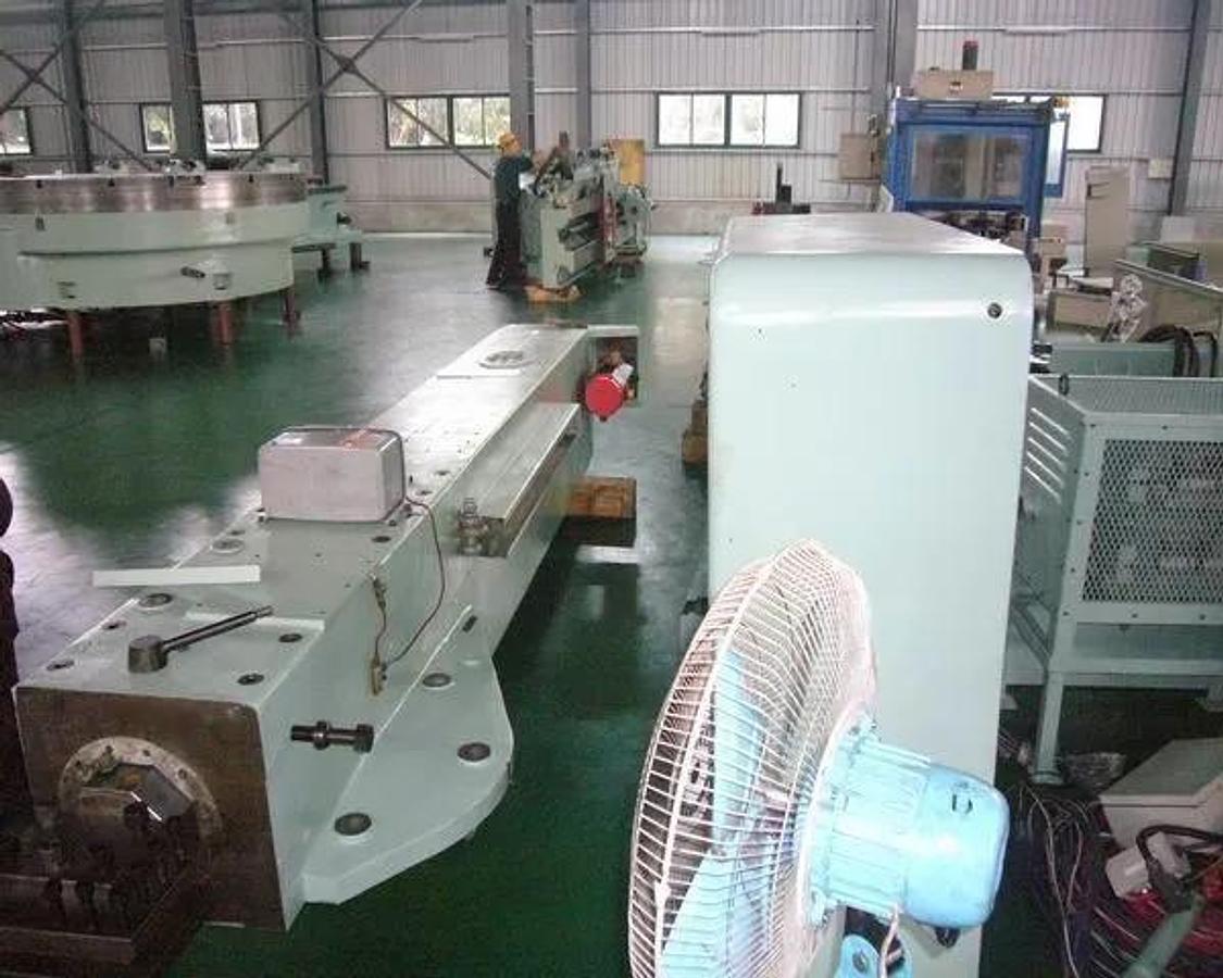 Used Used O-M TMS 30/70 Vertical Turret Lathe; 118" Table, 276" Swing, 112" Under the Rail