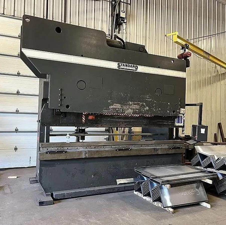 Used 2011 STANDARD INDUSTRIAL Press Brake Model AB-400 Ton 12', Flush Floor Mount, Tooling