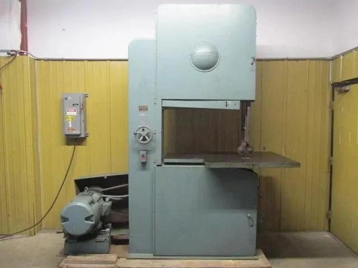 Used TANNEWITZ Model G1NE Vertical Bandsaw, 35" x 20" Variable Speed Bandsaw