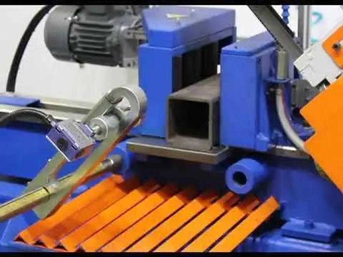 KNUTH Twin Column, Fully Automatic Bandsaw Model ABS 320 PLC