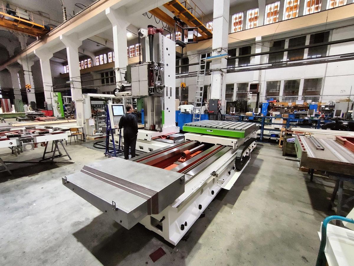 Refurbished 2025 RETOS TOS VARNSDORF TOS Varnsdorf Model WHN13CNC, Overhaul in 2025, Warranty , In Stock