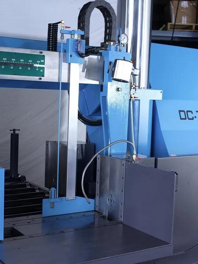 DOALL Model DC-700NC Production Bandsaw Capacity 27"H  x  31"W
