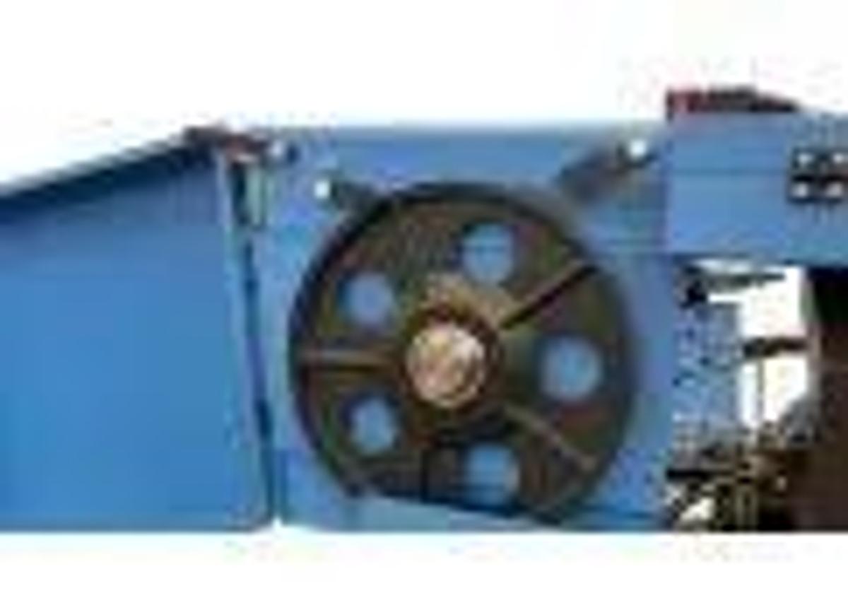 DOALL Model S-500 Automatic Mitering StructurALL Saw 14" Round Capacity