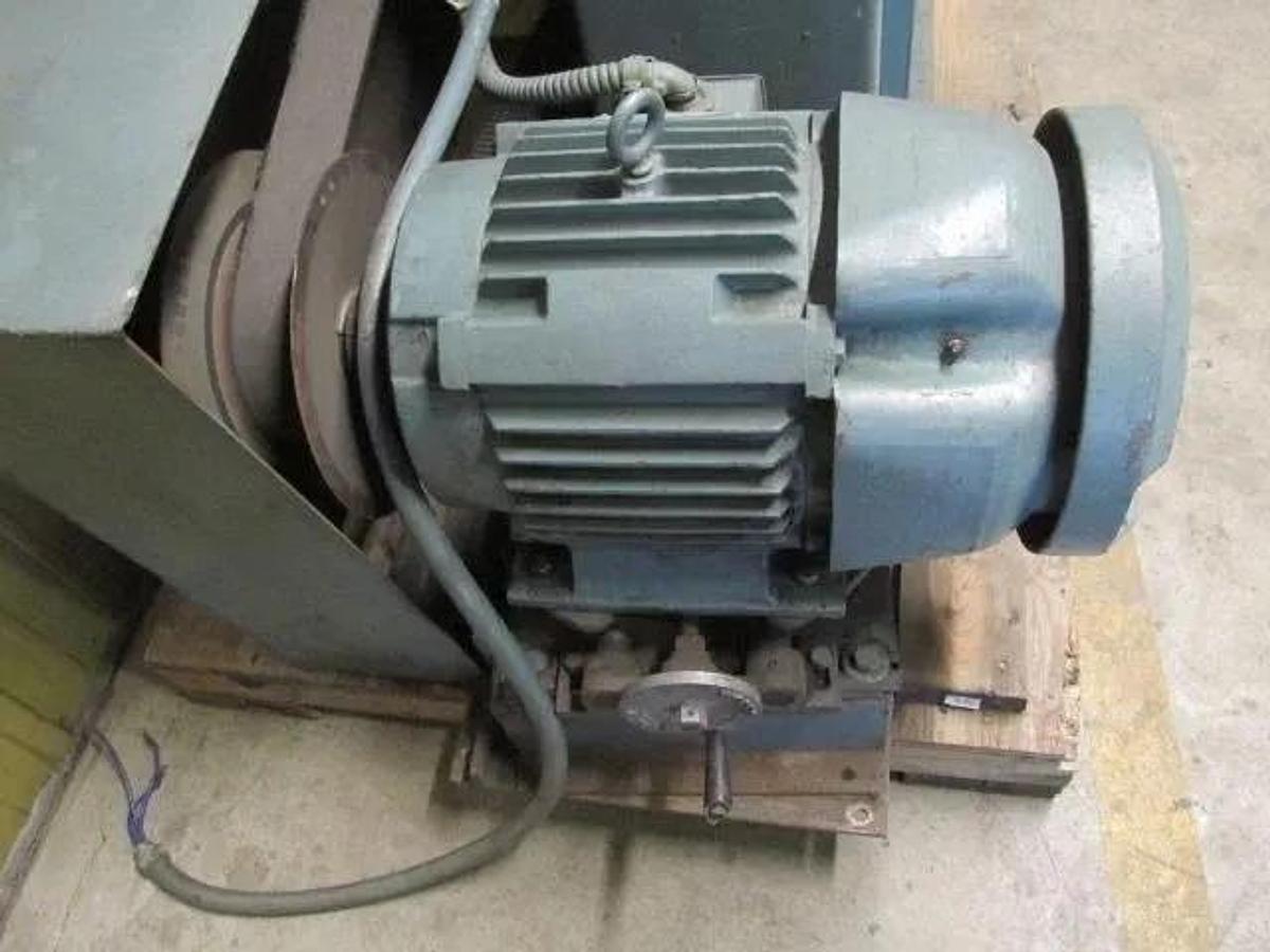 Used TANNEWITZ Model G1NE Vertical Bandsaw, 35" x 20" Variable Speed Bandsaw