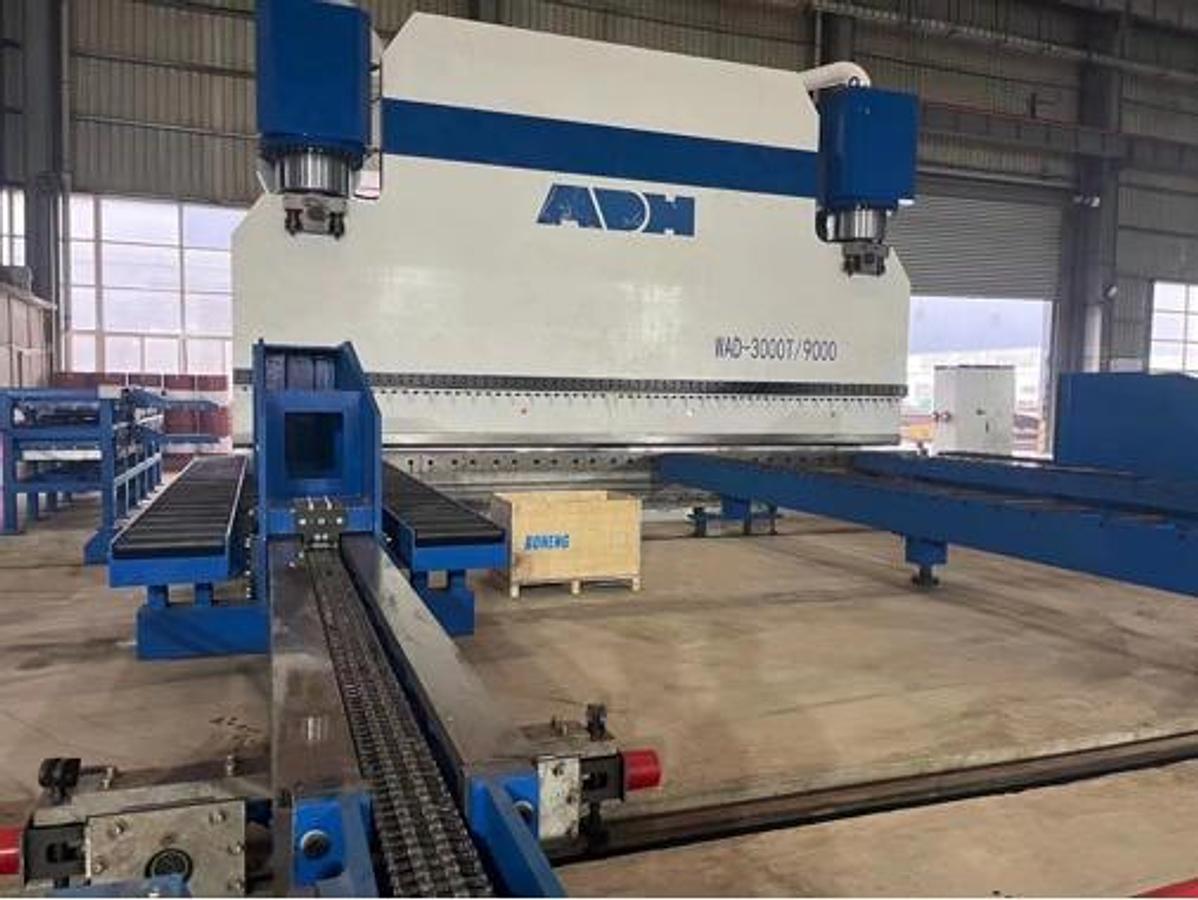2025 ADH Machine Tool WAD-1000T/5000 with Delem DA53TX Control, 3 + 1 Axes