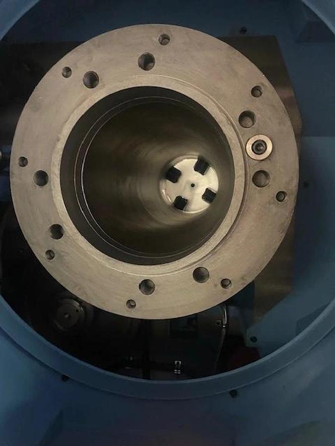 DAINICHI Precision CNC Lathe Model DLX75Bx3000, with FANUC Easy CNC Guide Programming