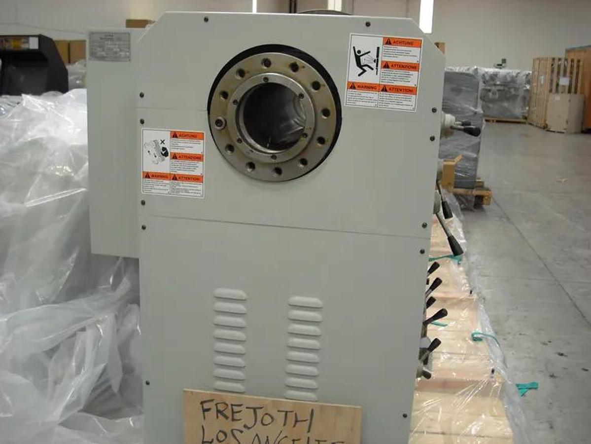 ACRA Precision Engine Lathe Model 22120ACH 22" Swing, 120" Between Centers, 4.063" Thru Hole