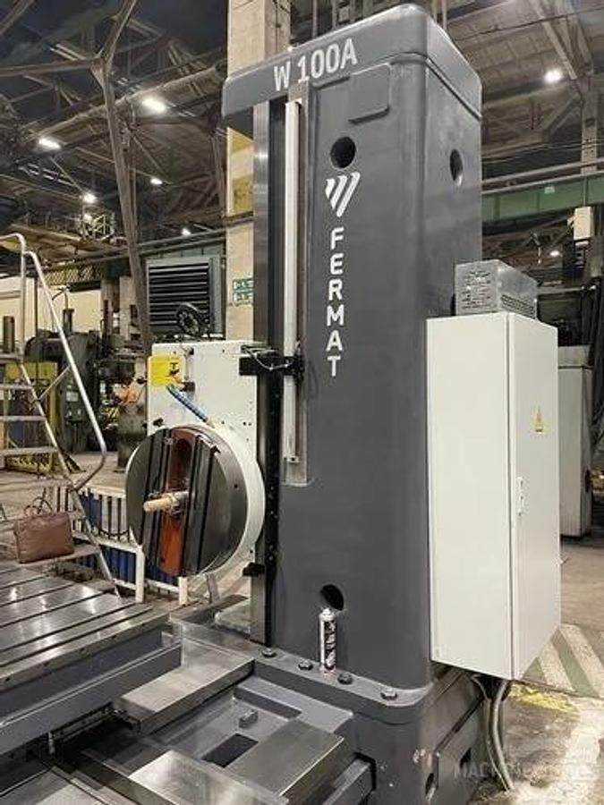 Used Manual TOS W100A Horizontal Boring Mill 4" Spindle, Rebuilt 2022, HEIDENHAIN DRO 5 axis scales. Hyd tool clamping. Tailstock Price includes shipping, installation & Warranty. .