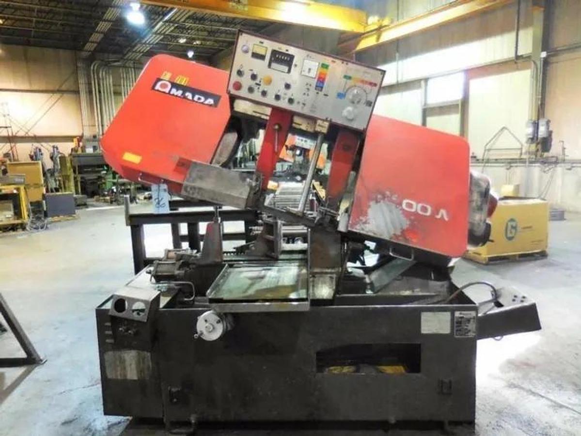 Used AMADA MODEL HA-400W AUTOMATIC HORIZONTAL SAW