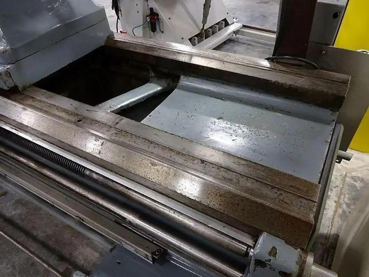 CAZENEUVE Model HB725 Engine Lathe with Inch/Metric Threading, Swing 28" x 60" CC