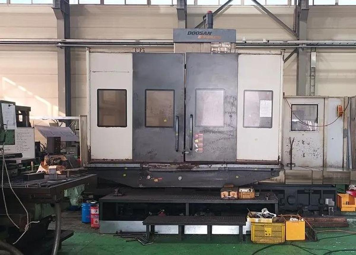 Used 2008 DOOSAN HBM Model DBC 130CX: Travels  X= 118.1", x Y= 78.7" ,x Z= 62.9", 40 ATC, BT 50