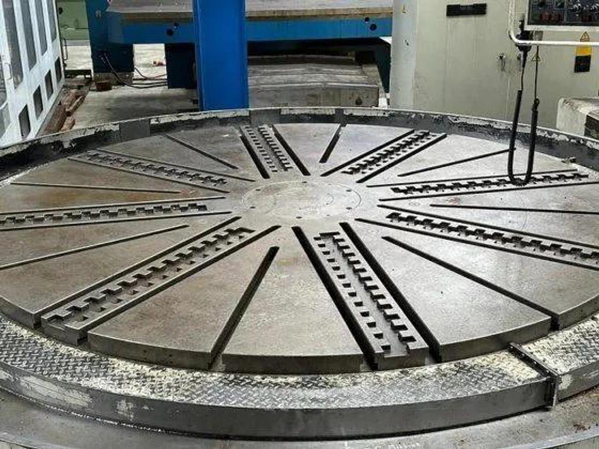 Used HANKOOK CNC VTL Model VLC 30/70 w/ 24 ATC, & C axis & live tools, Under Power, 2016 Refurb