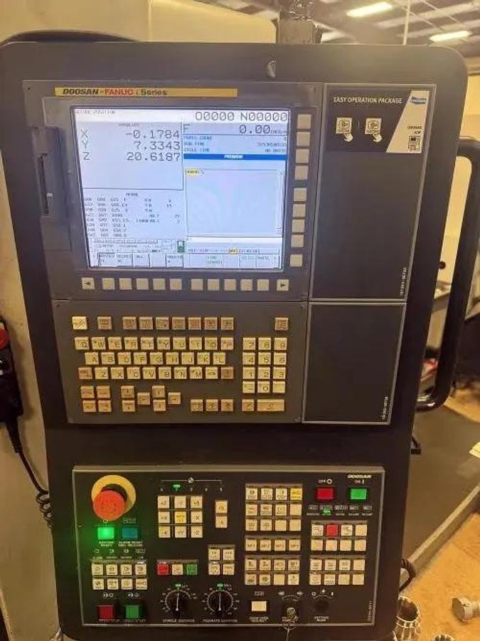 Used 2019 DOOSAN DNM 4500 Vertical Machining Center