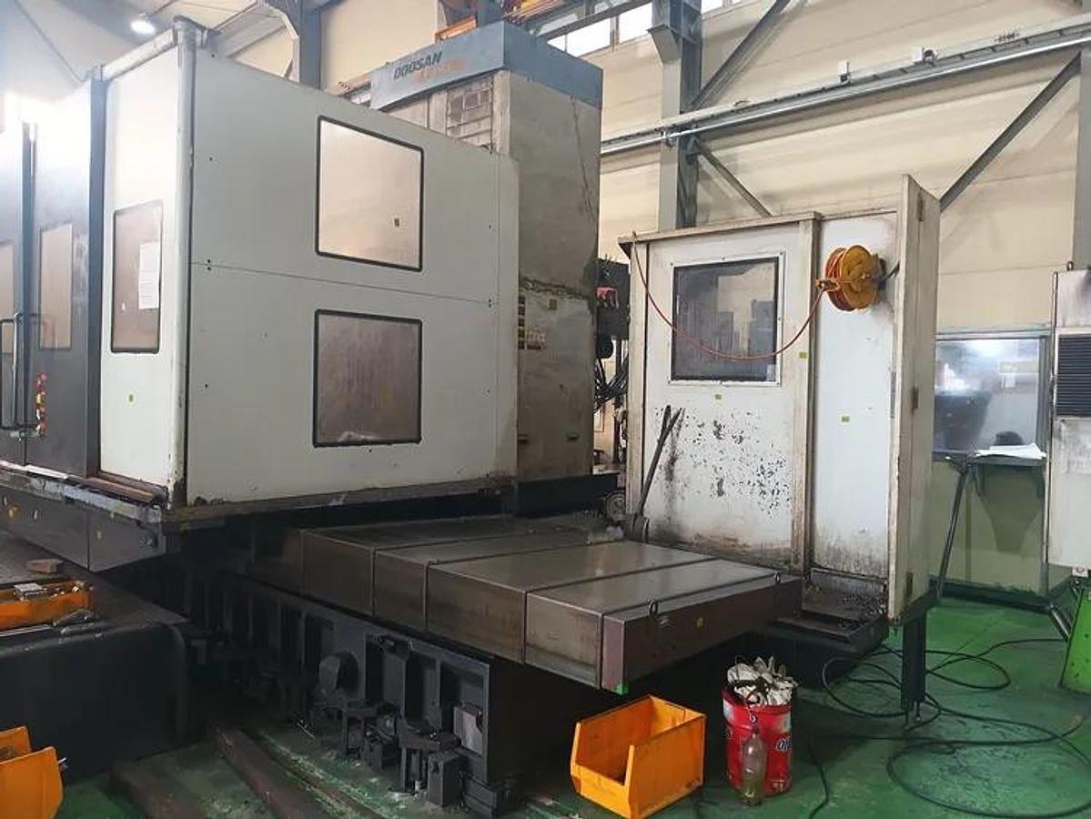 Used 2008 DOOSAN HBM Model DBC 130CX: Travels  X= 118.1", x Y= 78.7" ,x Z= 62.9", 40 ATC, BT 50