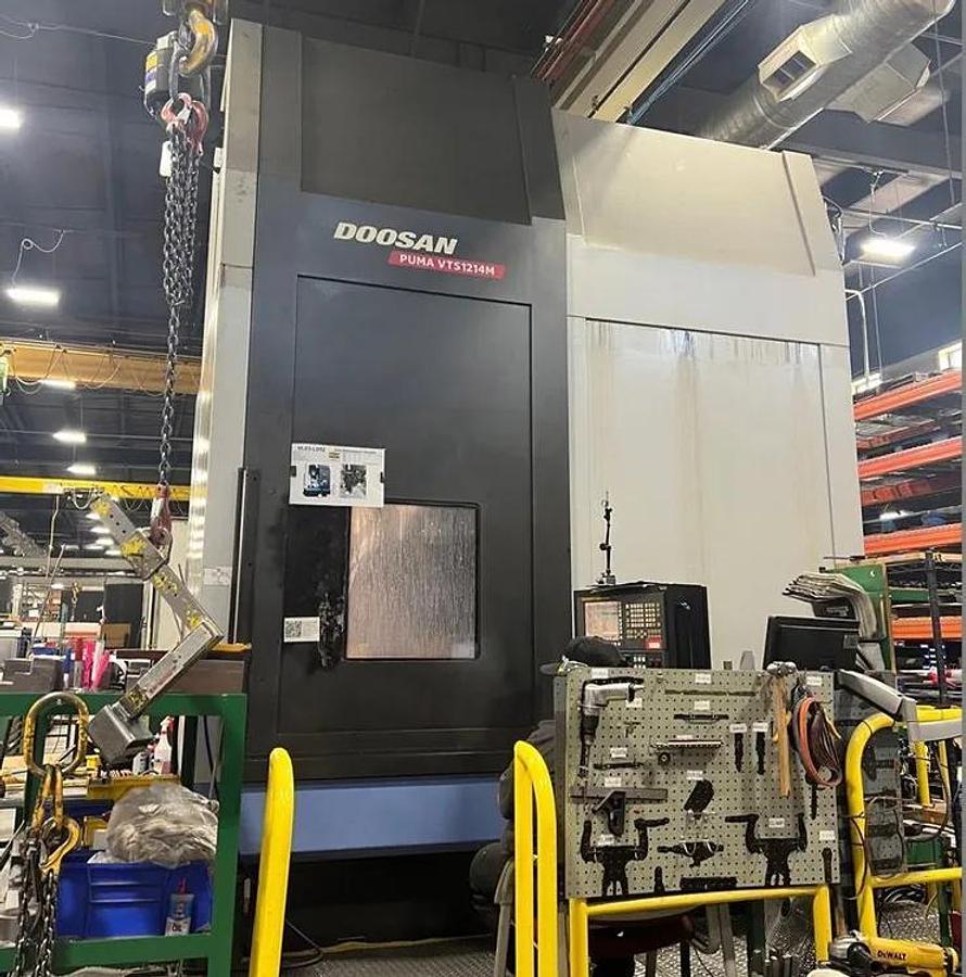 2011 DOOSAN PUMA Vertical Turret Lathe With Milling, Model VTS1214M; Max Turn Dia 53.1"