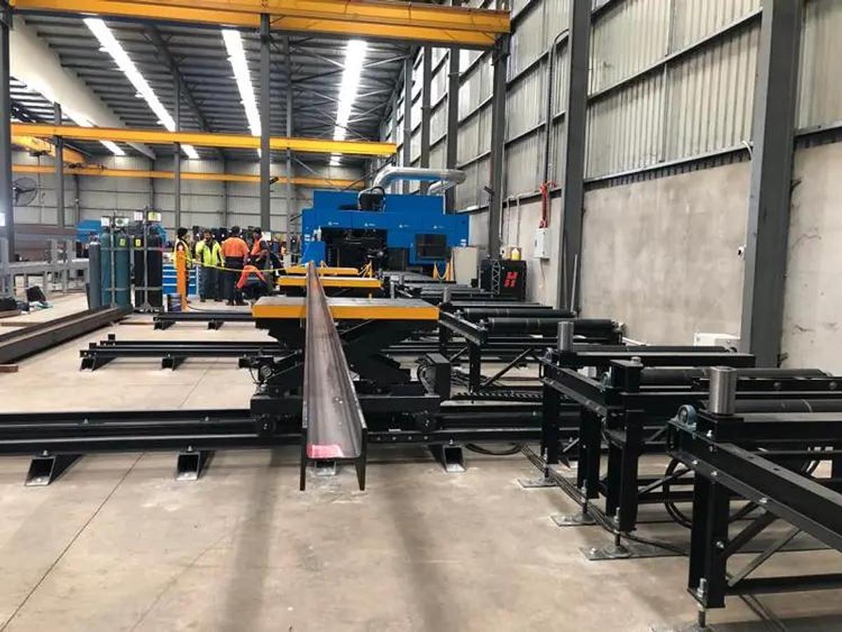 DAITO 3 Spindle Drilling, Coping Plasma Machine with Marking Model DCM 1050 for structural steel 40" x 20" Capacity