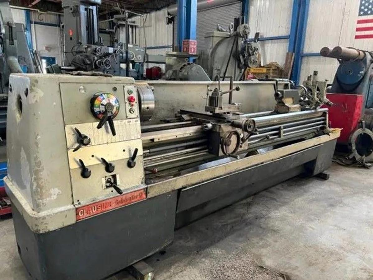 1988 CLAUSING COLCHESTER Engine Lathe Model 8052 17" Swing, 102" CC.
