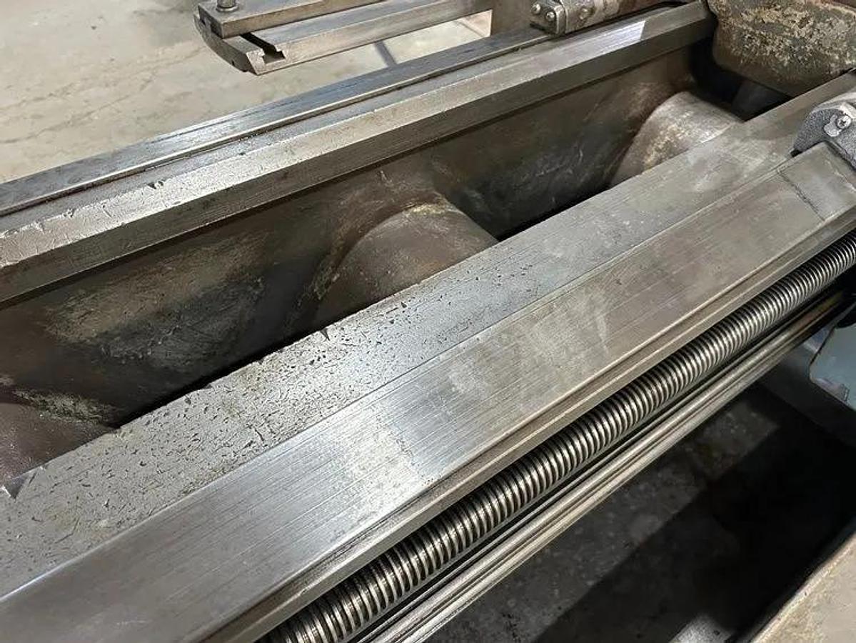 LEBLOND Regal Engine Lathe 36" x 20'