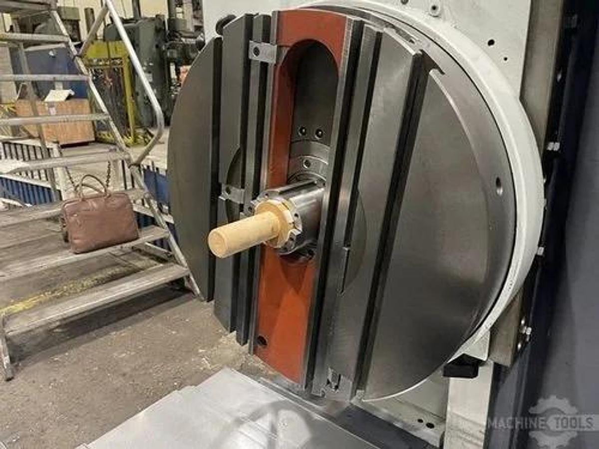 Used Manual TOS W100A Horizontal Boring Mill 4" Spindle, Rebuilt 2022, HEIDENHAIN DRO 5 axis scales. Hyd tool clamping. Tailstock Price includes shipping, installation & Warranty. .