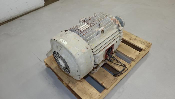 Used General Electric 5KS324BS204D20 40 HP A/C Motor #44446