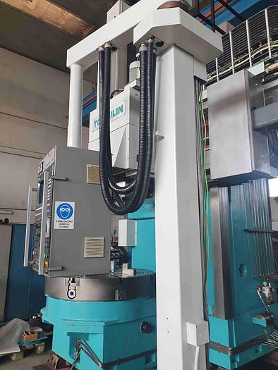 Usato TORNIO VERTICALE TOS SKIQ 12 CNC