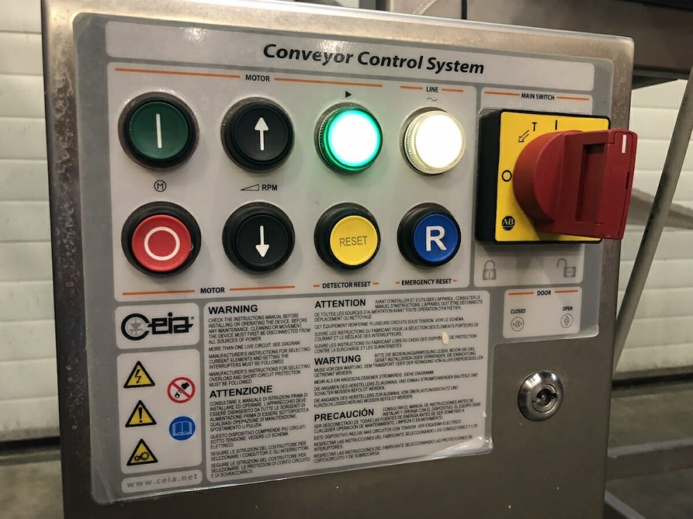 Used Ceia THS 21 metal detector