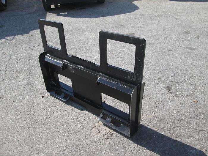 Heavy Duty Skid Steer Fork Attachment Carriage
