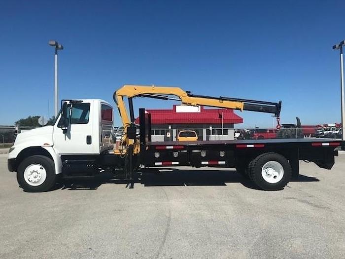 Used 2009 International 4400 Flatbed IMT 7-51K2 Knuckle Boom Truck - C58134