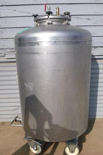 Used Tank, 92 Gallon, S/st, 28" X 30", Jkt, DT/DB, F #S743589