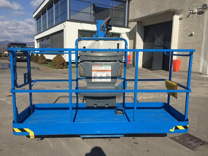 Used 2003 JLG 860 SJ