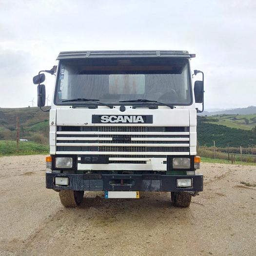 Usado 1986 SCANIA 92 H 280 Intercooler 10 tyres tipper