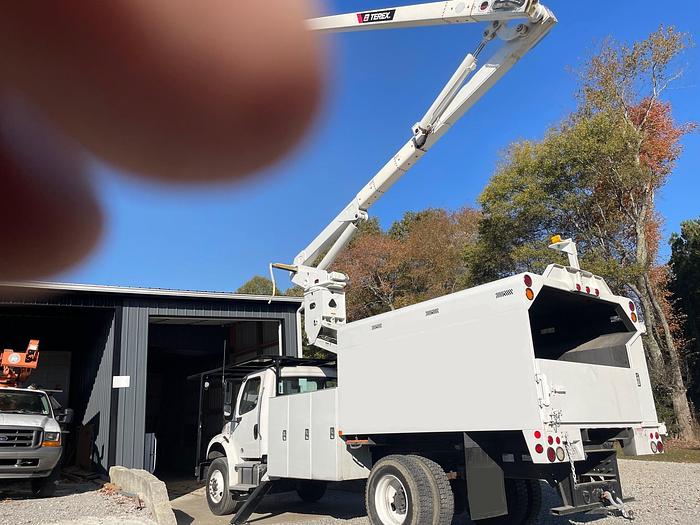 Used Terex Pro 60/70 75ft Bucket Boom on 2016 Forestry Chipper Dump Truck – MG8844