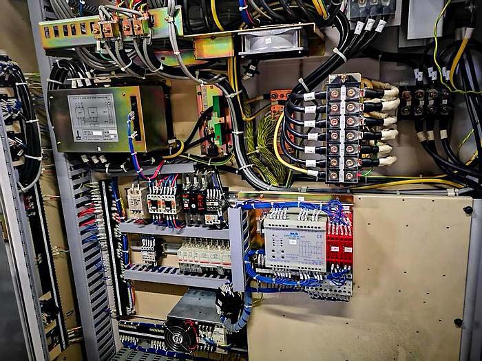 Used Okuma MX 45 VAE - Vertical Machining Center - 2001