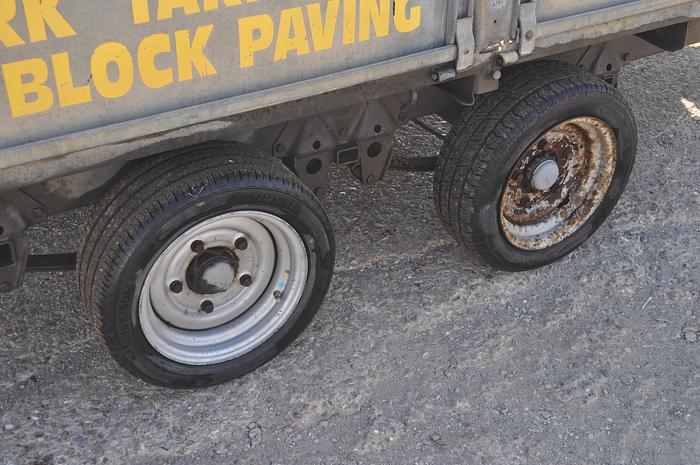 Used IFOR WILLIAMS 3.5T FLATBED LM146G