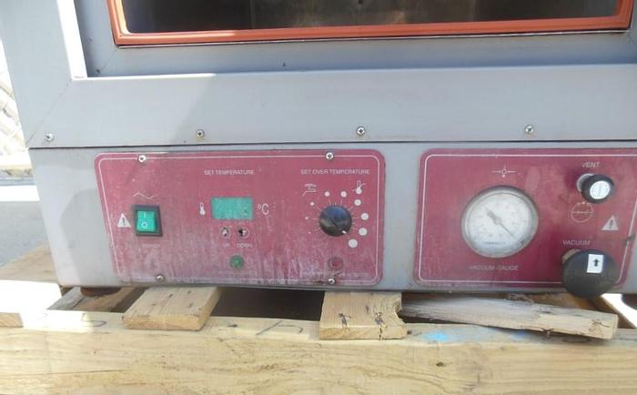 Used Oven, Sheldon, 18" X 24" X 18", S/st, Electric, Vacuum #S743178
