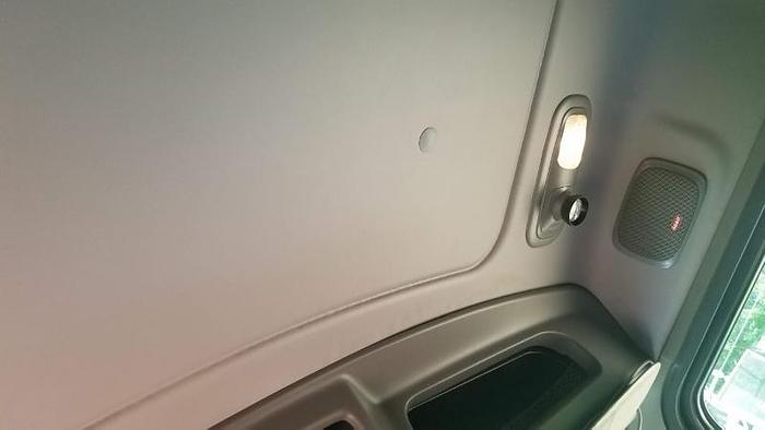 Used 2010 Peterbilt 386