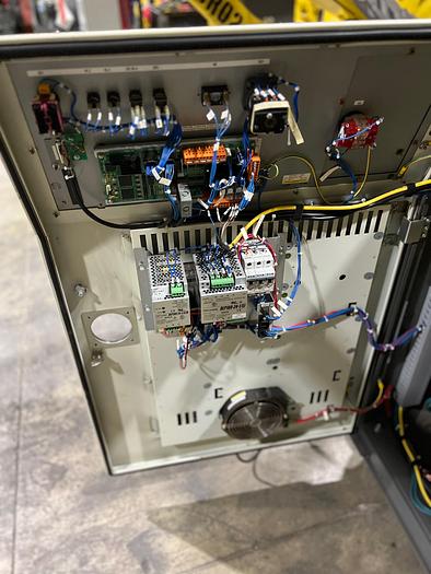 Used FANUC M900iA/260L, CLEANED AND TESTED, ONLY 2,067 HOURS