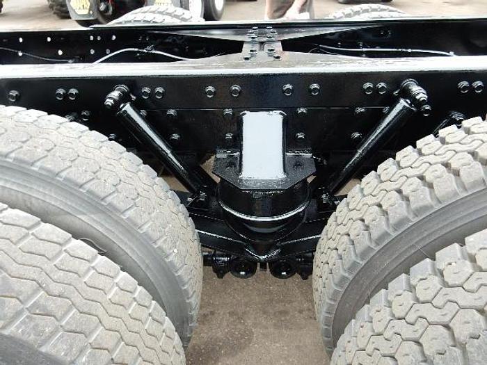 Used 2005 International 7600- Stock #: 8688