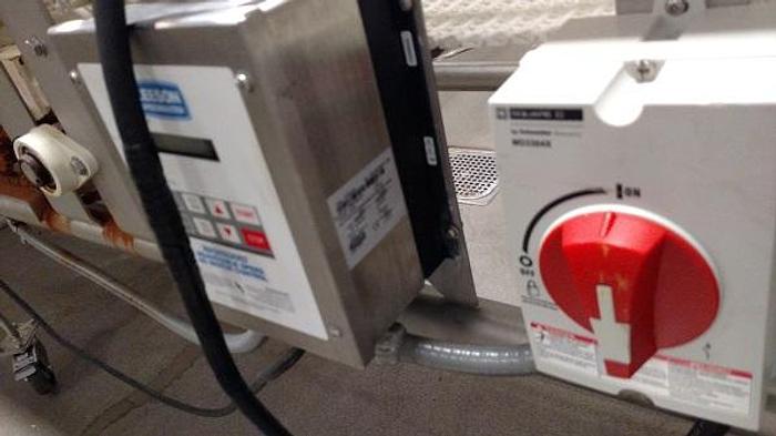 Used 20' LONG WASHDOWN INTERLOCK CONVEYOR WITH VARIABLE SPEED DRIVE