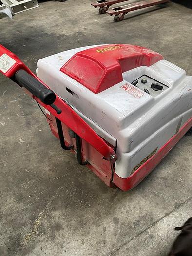 Usato SPAZZATRICE EUREKA KOBRA